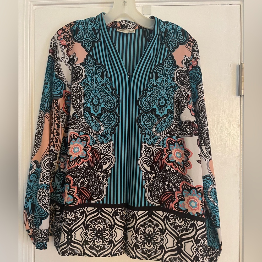 Dana Buchman floral blouse top size M